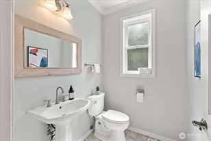 3717 Olympic Blvd W, University Place, WA 98466 - Photo 17