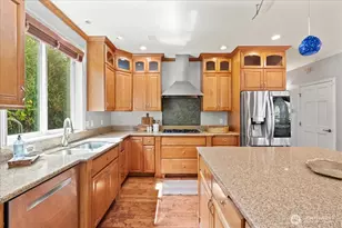 3717 Olympic Blvd W, University Place, WA 98466 - Photo 15