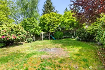 3717 Olympic Boulevard W, University Place, WA 98466 - Photo 39