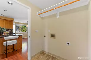 1268 E Spencer Ct, La Center, WA 98629 - Photo 17