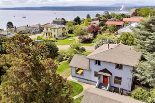 340 Pierce St, Port Townsend, WA 98368 - Photo 3