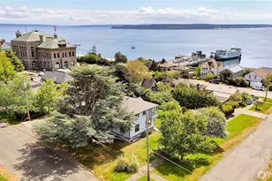 340 Pierce St, Port Townsend, WA 98368 - Photo 1