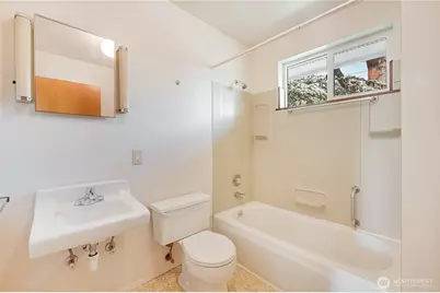 340 Pierce Street, Port Townsend, WA 98368 - Photo 25