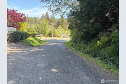 1110 Olympic View Way, Aberdeen, WA 98520 - Photo 5
