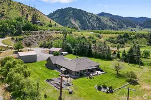 253 Logsdon Ln, Cashmere, WA 98815 - Photo 5