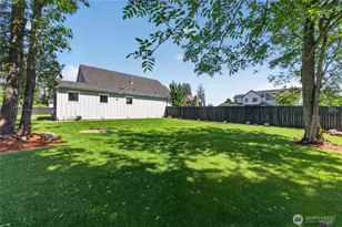 1138 123rd Ave Ct E, Edgewood, WA 98372 - Photo 37