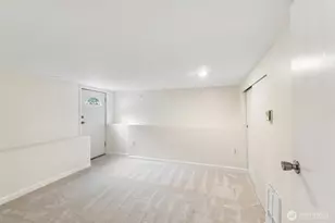 517 Bronson Way NE, Renton, WA 98056 - Photo 21