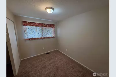 212 173rd Street E, Spanaway, WA 98387 - Photo 17