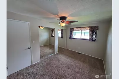 212 173rd Street E, Spanaway, WA 98387 - Photo 15
