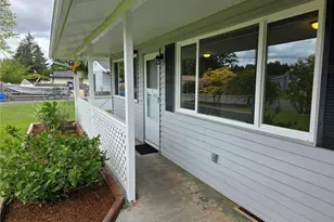 212 173rd St E, Spanaway, WA 98387 - Photo 3