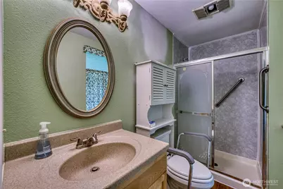 7924 Ohana Place NE, Bremerton, WA 98311 - Photo 29