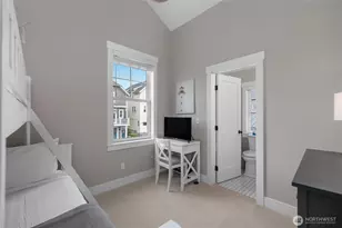 74 Horizon St, Pacific Beach, WA 98571 - Photo 25