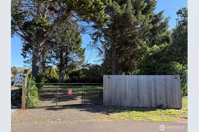 143 Aries Court SW, Ocean Shores, WA 98569 - Photo 17