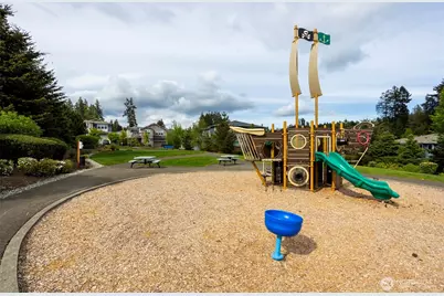 18748 Colwood Avenue NE, Poulsbo, WA 98370 - Photo 39