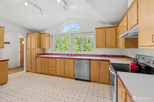 300 E Sunset Ridge Rd, Union, WA 98592 - Photo 11