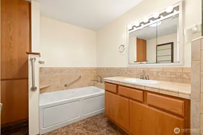 6618 196th Street SE, Snohomish, WA 98296 - Photo 17