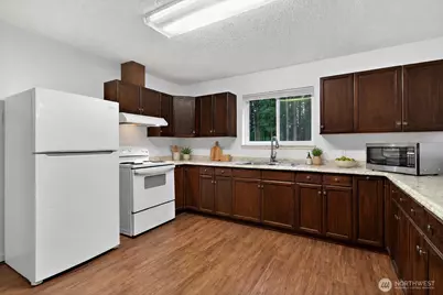 20819 129th Avenue E, Graham, WA 98338 - Photo 5