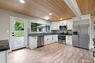 1117 N Hawthorne Street, Tacoma, WA 98406 - Photo 11