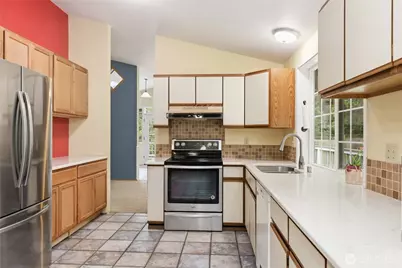 9306 Northwood Drive SE, Olympia, WA 98513 - Photo 11