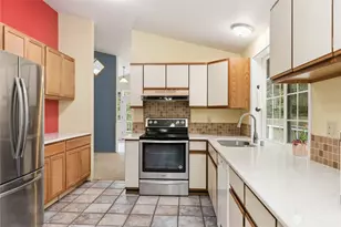 9306 Northwood Dr SE, Olympia, WA 98513 - Photo 11