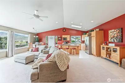 316 Easy Street, Wenatchee, WA 98801 - Photo 5