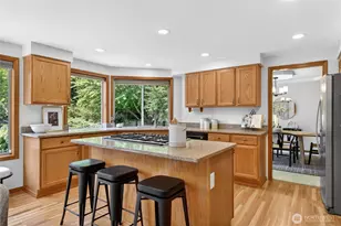 19223 63rd Ave NE, Kenmore, WA 98028 - Photo 5