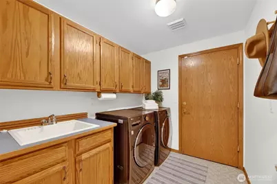 19223 63rd Avenue NE, Kenmore, WA 98028 - Photo 27
