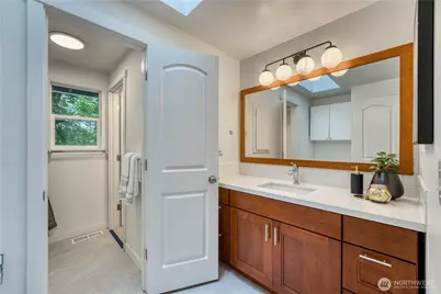 21225 NE 12th Street, Sammamish, WA 98074 - Photo 15