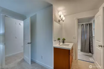 21225 NE 12th Street, Sammamish, WA 98074 - Photo 19