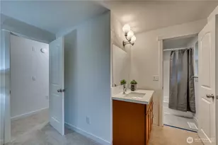 21225 NE 12th St, Sammamish, WA 98074 - Photo 19