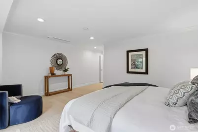 20224 SE 26th Street, Sammamish, WA 98075 - Photo 15