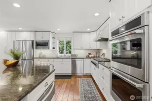 20224 SE 26th St, Sammamish, WA 98075 - Photo 11