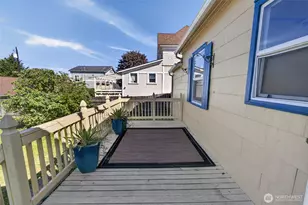 209 E 11th St, Port Angeles, WA 98362 - Photo 23