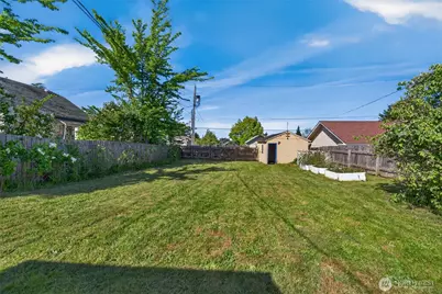209 E Eleventh Street, Port Angeles, WA 98362 - Photo 25