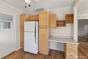 209 E 11th St, Port Angeles, WA 98362 - Photo 11