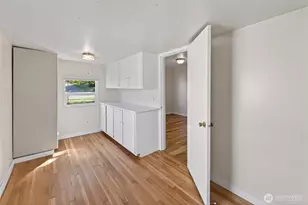 209 E 11th St, Port Angeles, WA 98362 - Photo 21