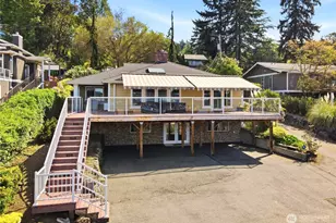 12704 Holmes Point Dr NE, Kirkland, WA 98034 - Photo 1