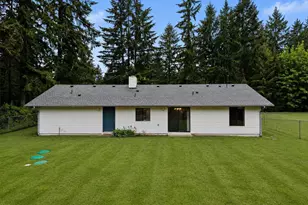 12810 210th St E, Graham, WA 98338 - Photo 13