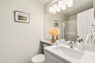 2044 Newport Way NW, Issaquah, WA 98027 - Photo 25