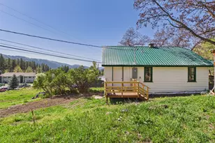 50 Klondike Rd, Republic, WA 99166 - Photo 17