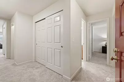 2929 76th Avenue SE #410, Mercer Island, WA 98040 - Photo 13