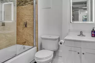 10820 Lake Ridge Dr S, Seattle, WA 98178 - Photo 25