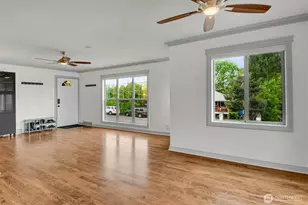 10820 Lake Ridge Dr S, Seattle, WA 98178 - Photo 3