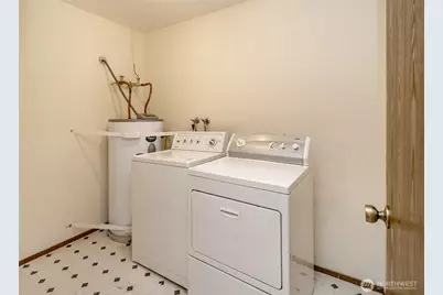 1710 SW 318th Place #44D, Federal Way, WA 98023 - Photo 25