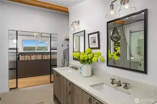 8097 W Mercer Way, Mercer Island, WA 98040 - Photo 21