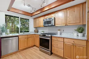 3524 170th Ave NE, Bellevue, WA 98008 - Photo 9