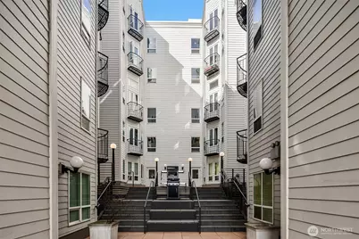 3028 Western Avenue #501, Seattle, WA 98121 - Photo 17