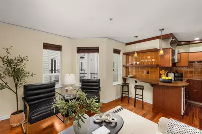 3028 Western Avenue #501, Seattle, WA 98121 - Photo 5