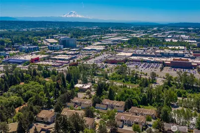 15335 Sunwood Boulevard #C301, Tukwila, WA 98188 - Photo 33