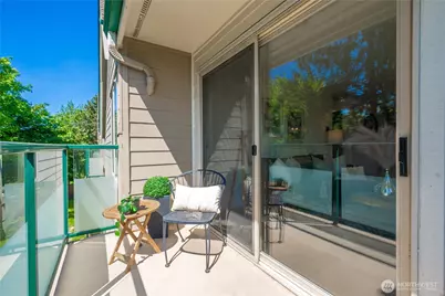 15335 Sunwood Boulevard #C301, Tukwila, WA 98188 - Photo 27